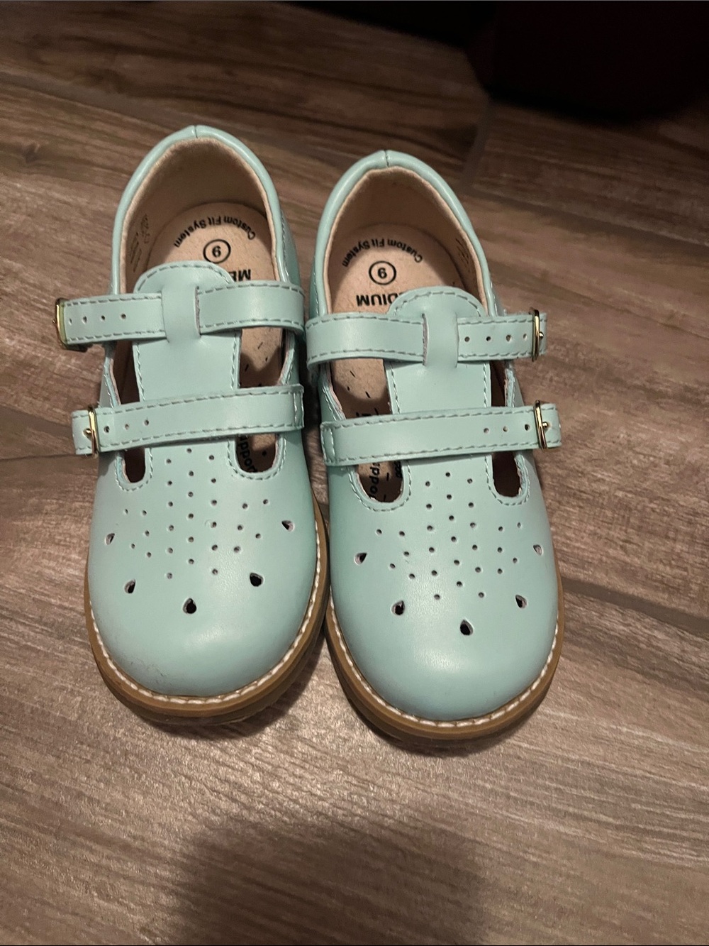 FootMates Mint Green Mary Jane Shoes